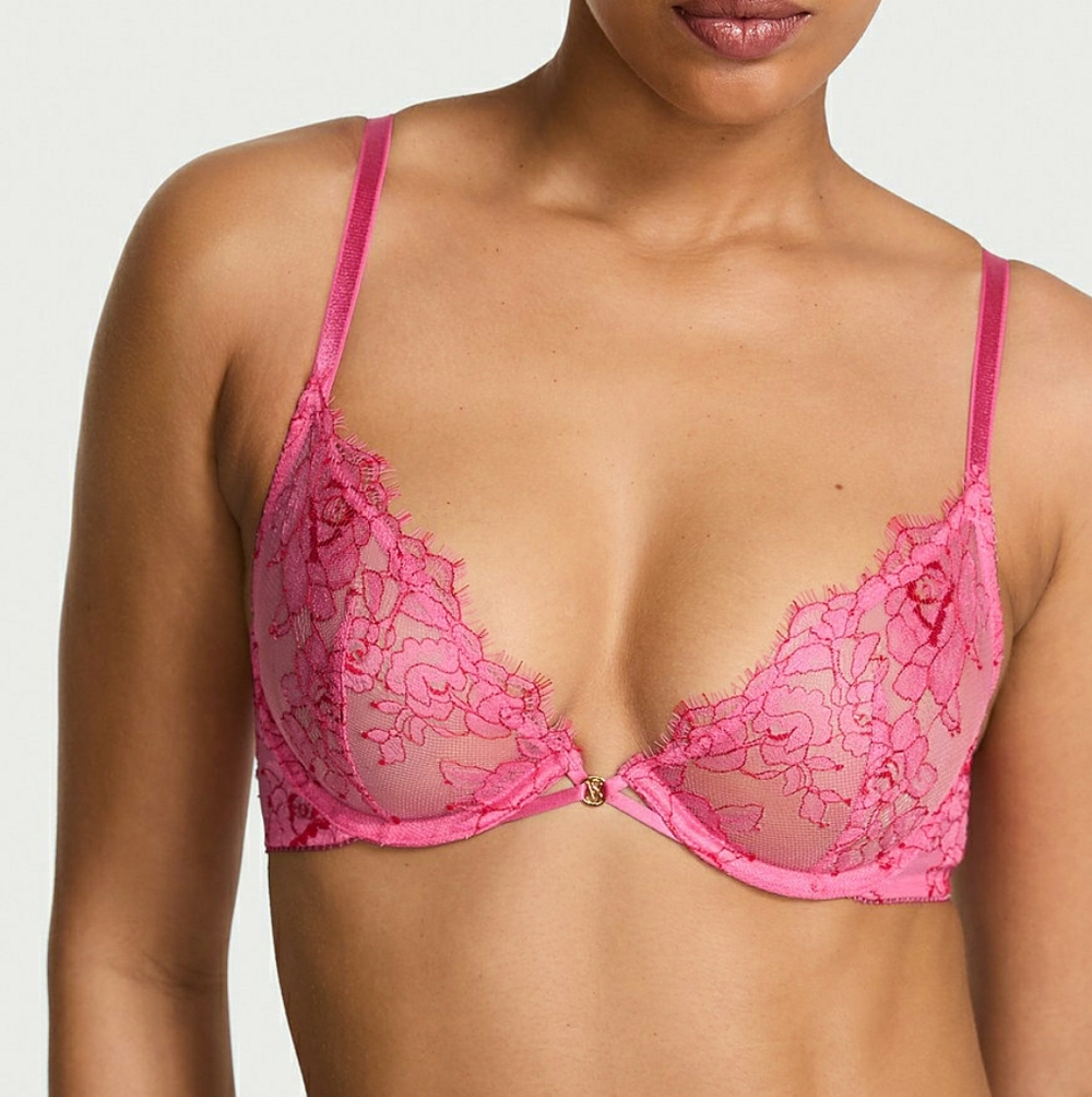Victoria's Secret Lacy Unlined underwire bra with fine double Strap.